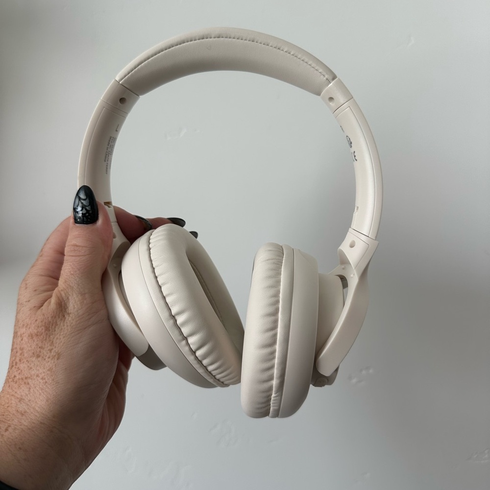 Wireless Cream Headphones